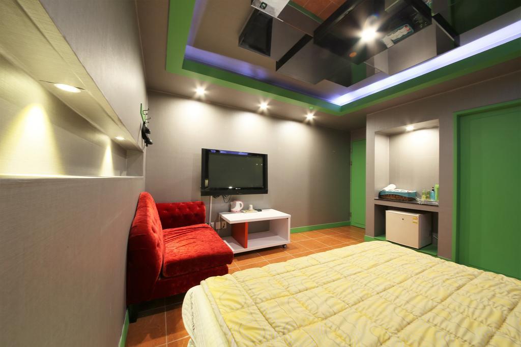 Sense Motel Sasang-Gu Экстерьер фото