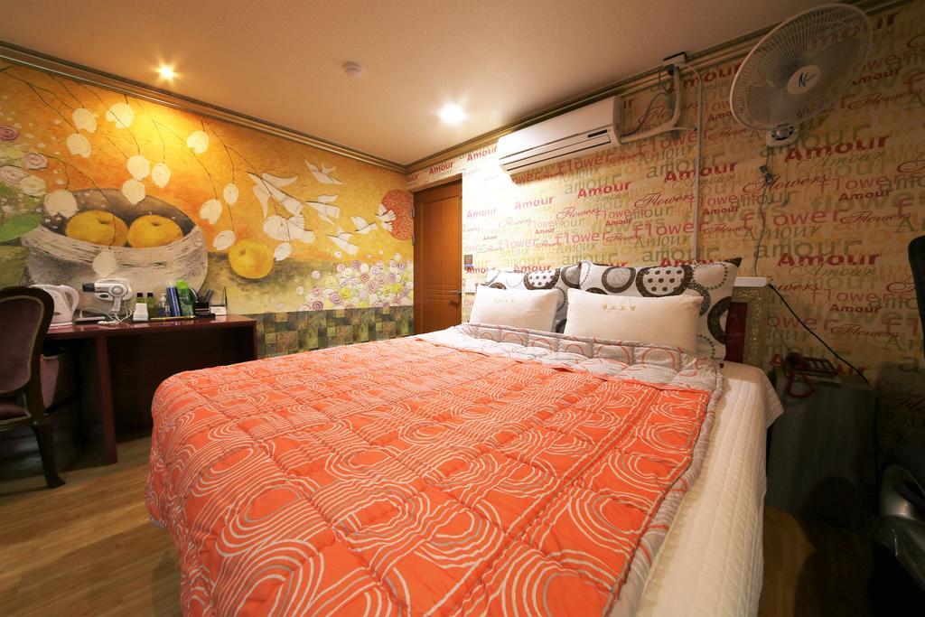 Sense Motel Sasang-Gu Экстерьер фото