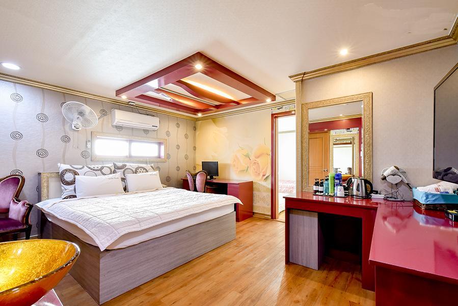 Sense Motel Sasang-Gu Экстерьер фото